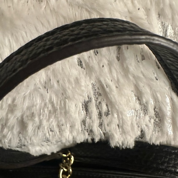 NWOT. Anne Klein Shoulder Handbag - Picture 9 of 15